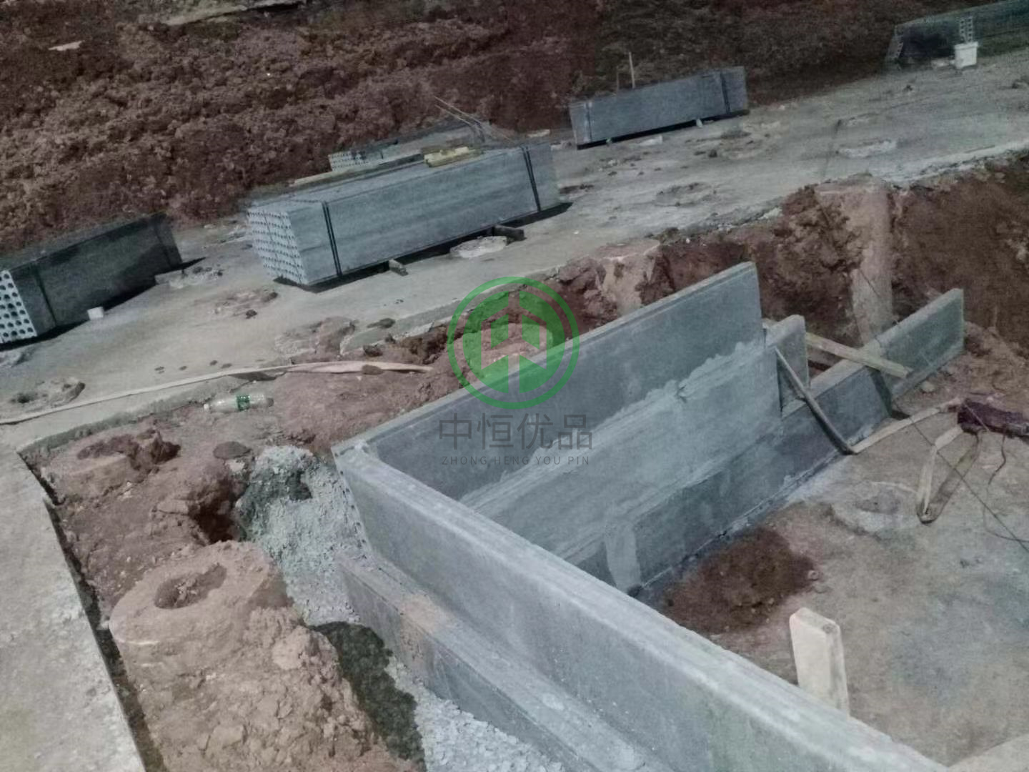 Prefabricated foundation formwork