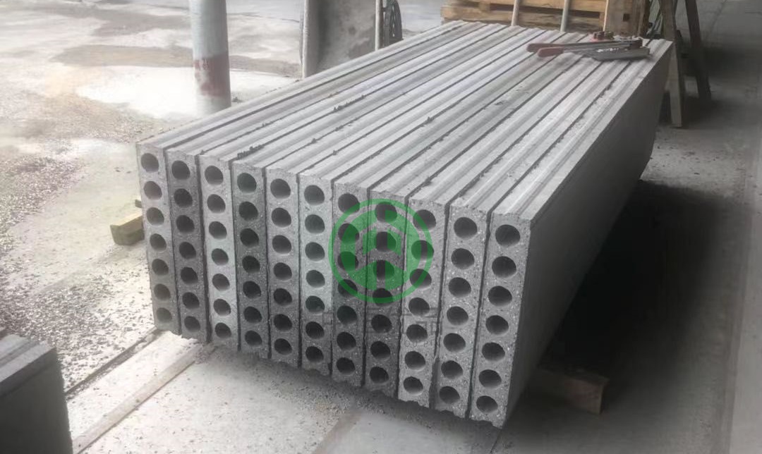 Prefabricated foundation formwork