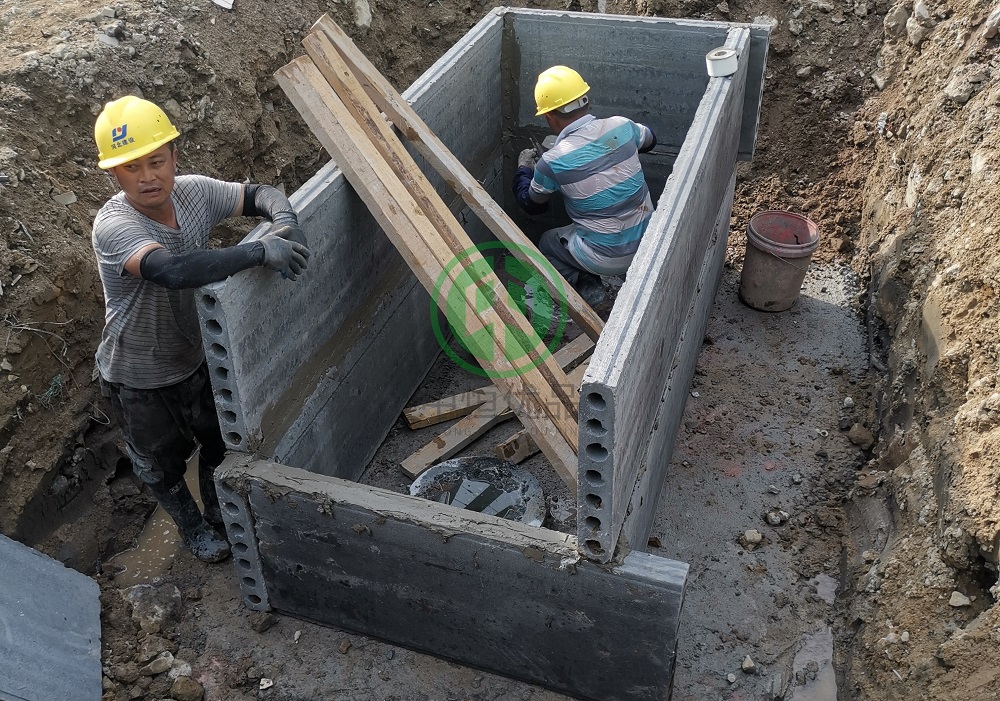 Prefabricated foundation formwork